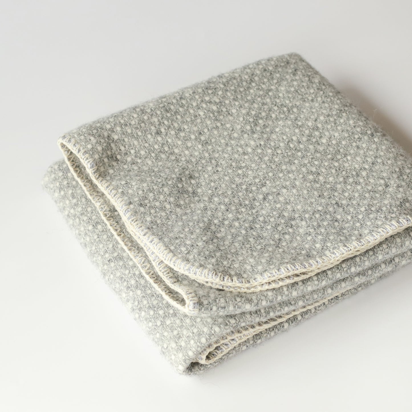 Luxury 100% Wool Blankets